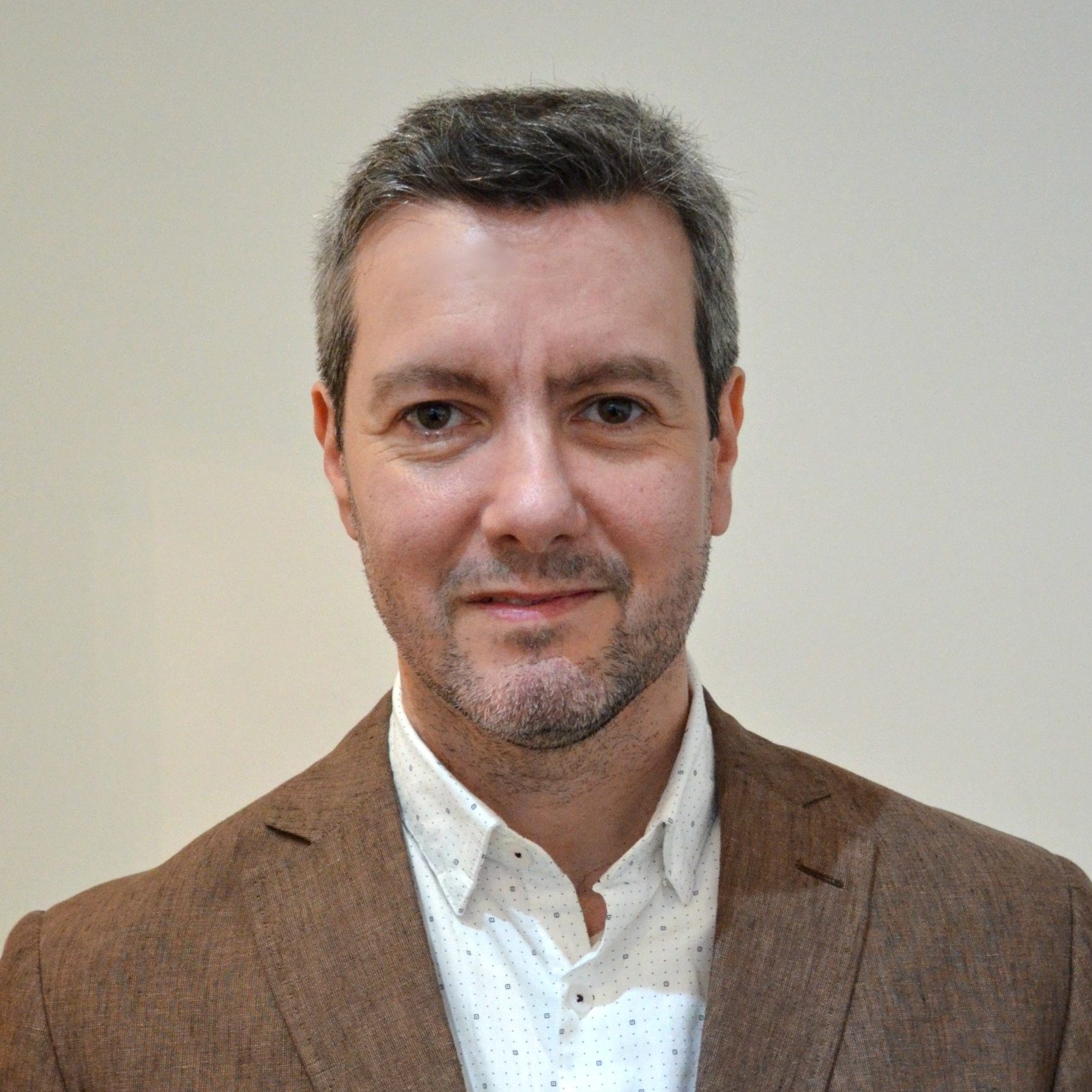 Foto del director de la oferta